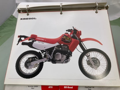 Honda Redbook Motorcycle & ATV Dealer Model Guide w/ Spec Sheets 2000 Genuine