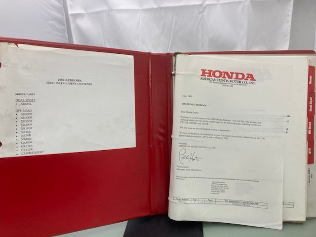 Honda Redbook Motorcycle & ATV Dealer Model Guide w/ Spec Sheets 2000 Genuine