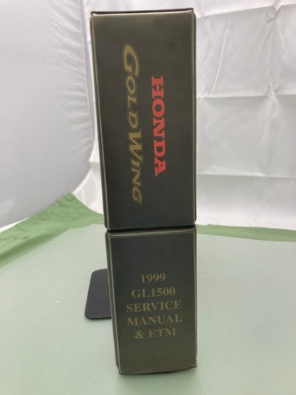 Honda 61MAM04-AH GL 1500 Gold Wing Service Manual Binder & ETM 1999 Genuine