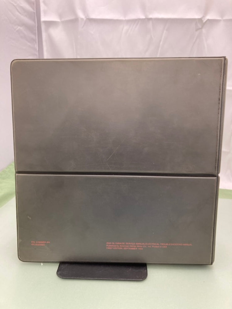 Honda 61MAM05-AH GL 1500 Gold Wing Service Manual Binder & ETM 2000 Genuine
