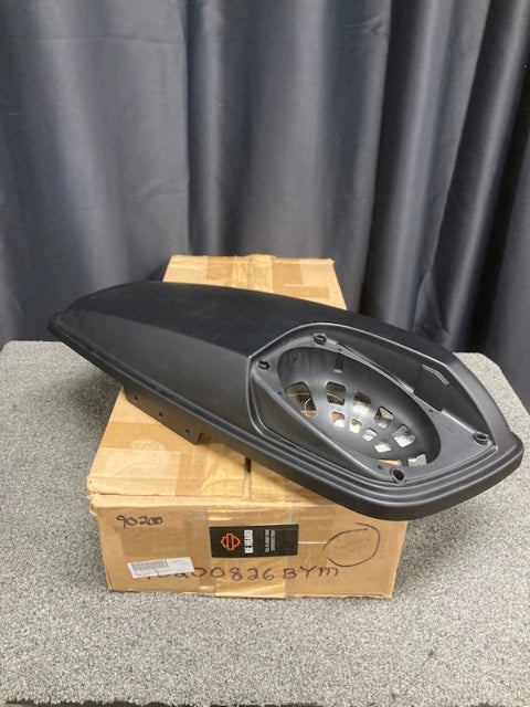 Harley-Davidson 90200826BYM RH Saddlebag Speaker Lid Kit New Genuine