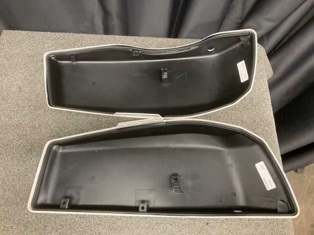 Harley-Davidson 90202698EYO 90202699EYO LH & RH Saddlebag Covers Set New Genuine