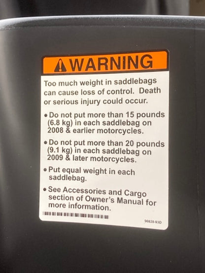 Harley-Davidson 90201060DZS RH Saddlebag Bottom Crushed Ice Pearl New Genuine