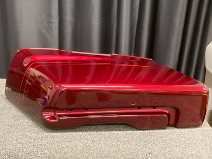 Harley-Davidson 90201065EAM LH Saddlebag Bottom Velocity Red New Genuine
