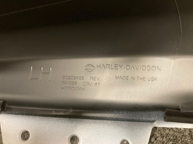Harley-Davidson 90202698EYO 90202698EYO Saddlebag Lids Set New Genuine