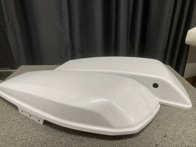 Harley-Davidson 90202698EYO 90202698EYO Saddlebag Lids Set New Genuine