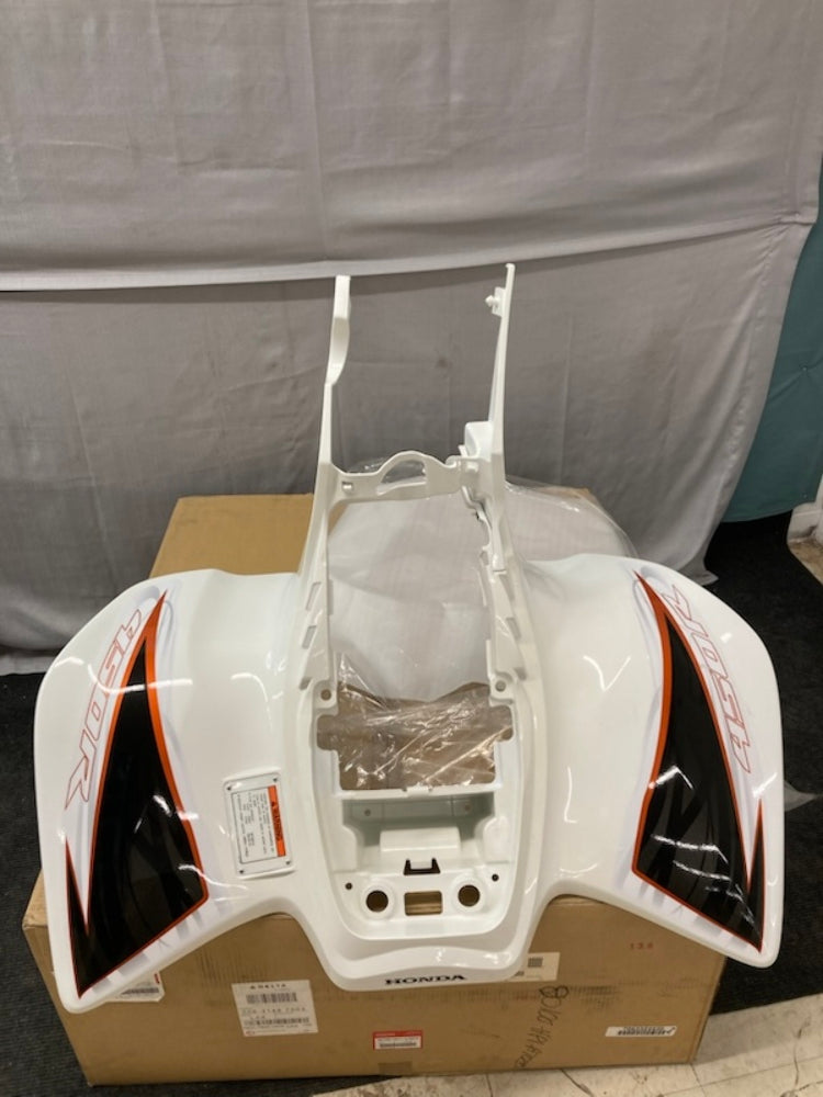 Honda 80100-HP1-A70ZA TRX 450ER Fourtrax Rear Fender White New Genuine