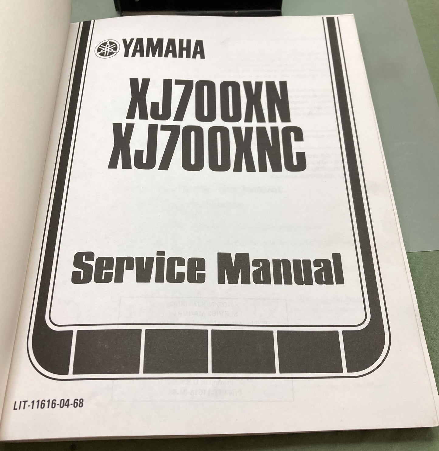 Genuine Yamaha LIT-11616-XJ-00 XJ700X/XC (N-S) Service Manual 1985