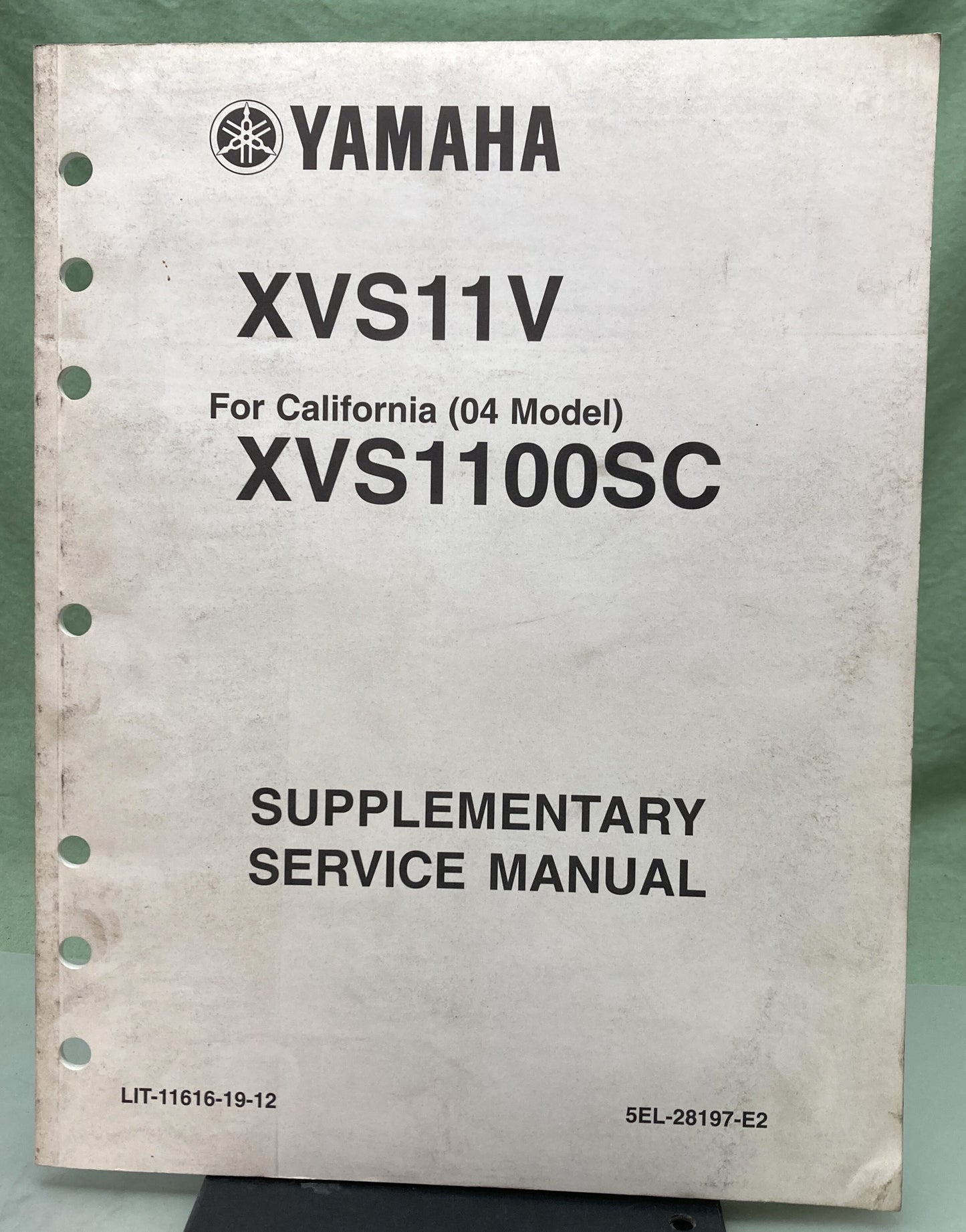 Genuine Yamaha LIT-11616-19-12 XVS11V Supp. Service Manual 2005