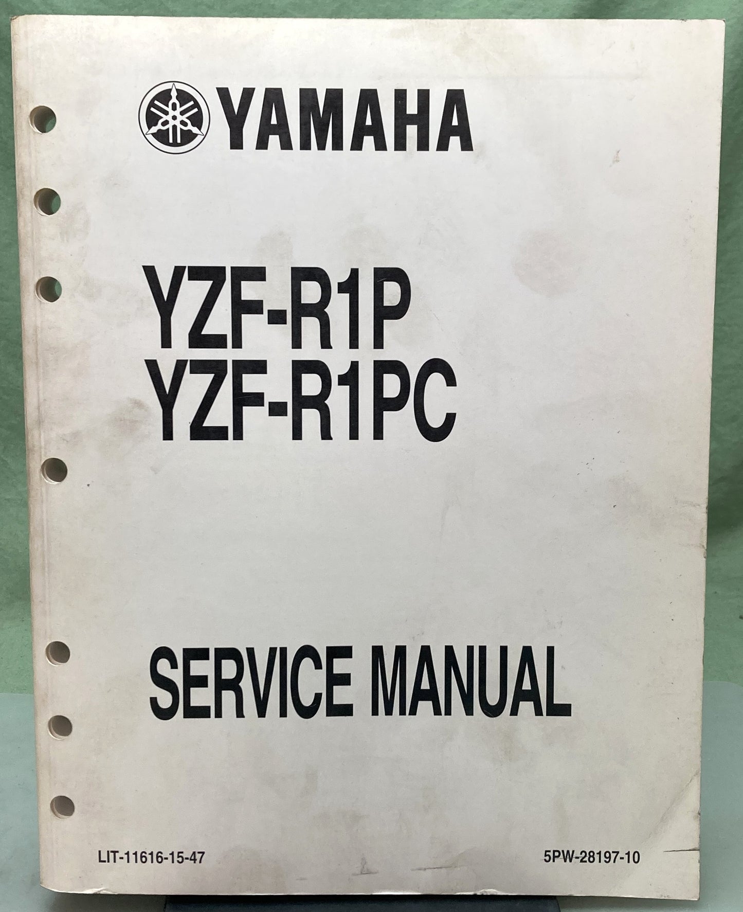 Genuine Yamaha LIT-11616-15-47 YZF-R1P YZF-R1PC Service Manual 2001