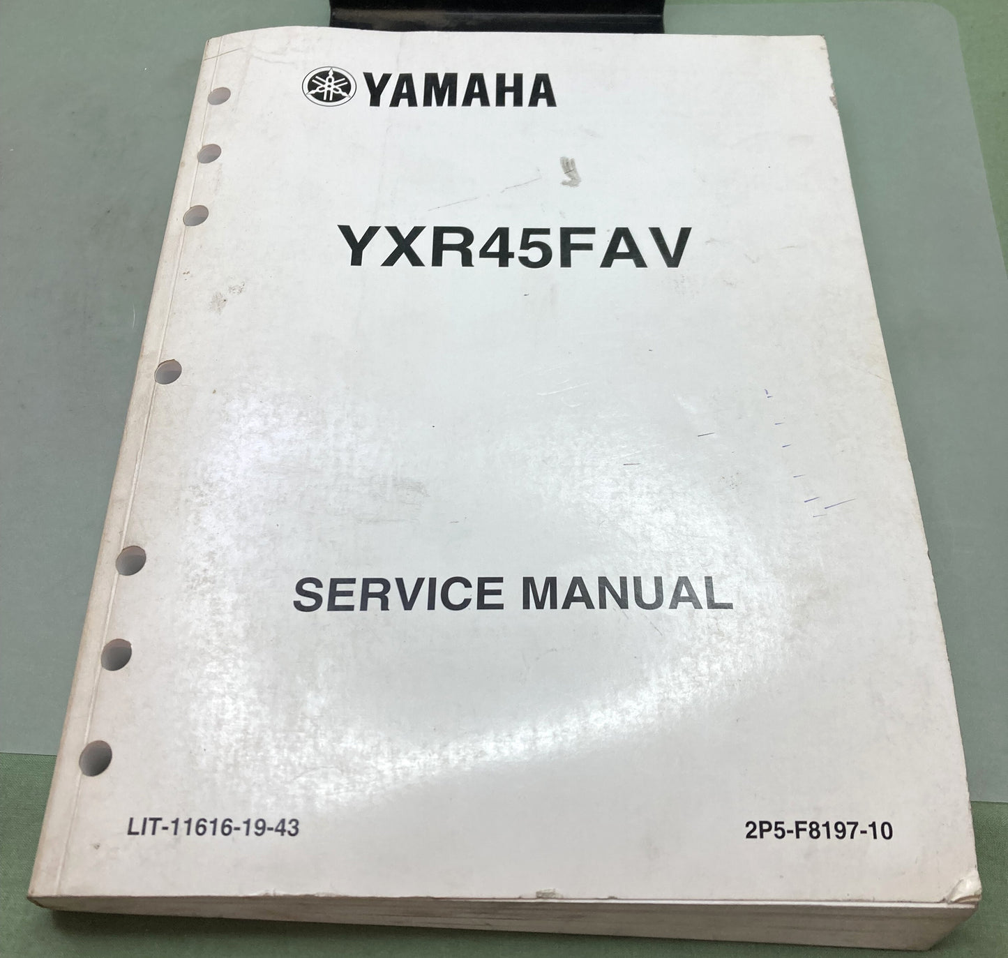 Genuine Yamaha LIT-11616-19-43 YXR45FAV Service Manual 2005