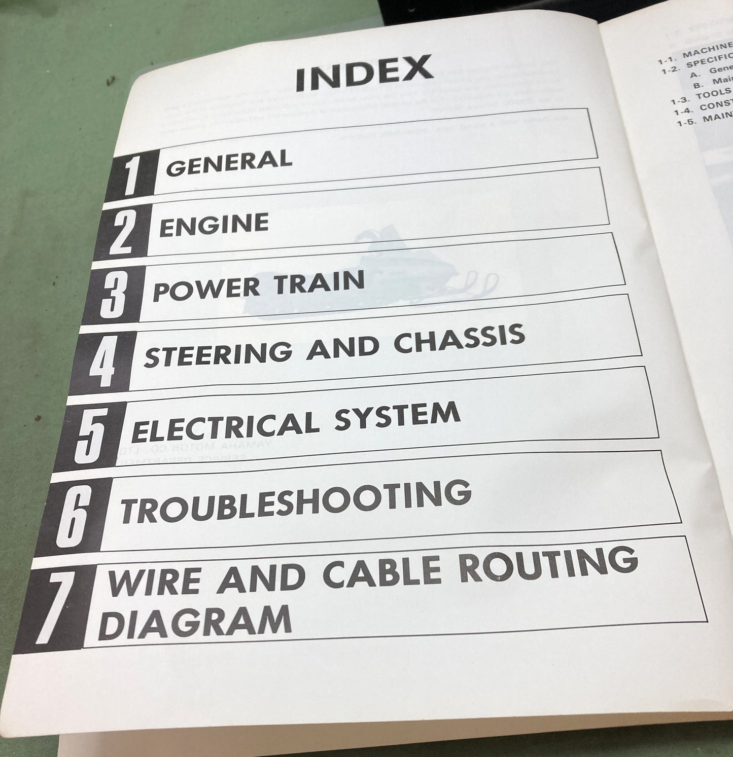 Genuine Yamaha LIT-12618-99-00 GP300 Snowmobile Service Manual 1976