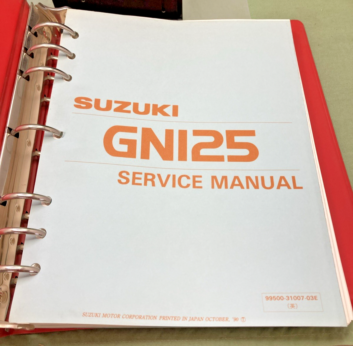 NEW GENUINE SUZUKI 99500-31007-03E GN125 SERVICE MANUAL 1990