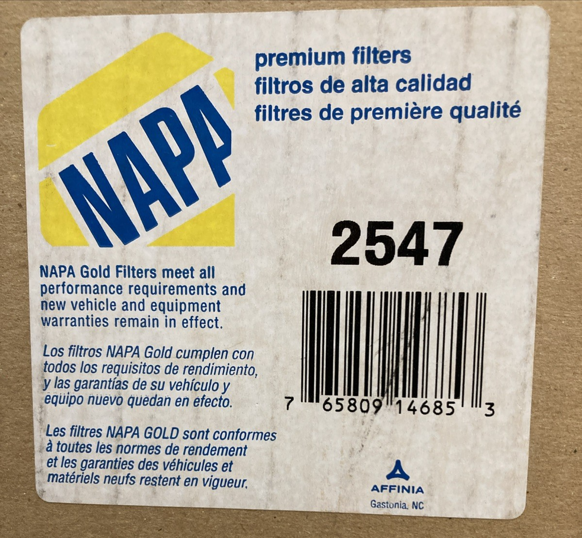 NEW GENUINE NAPA 2547 AIR FILTER
