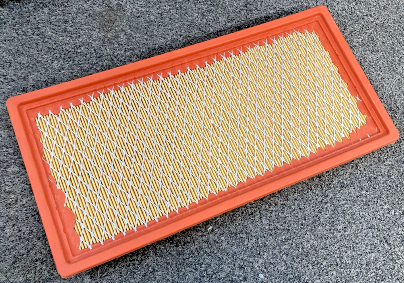 New Genuine Donaldson P534105 Air Filter