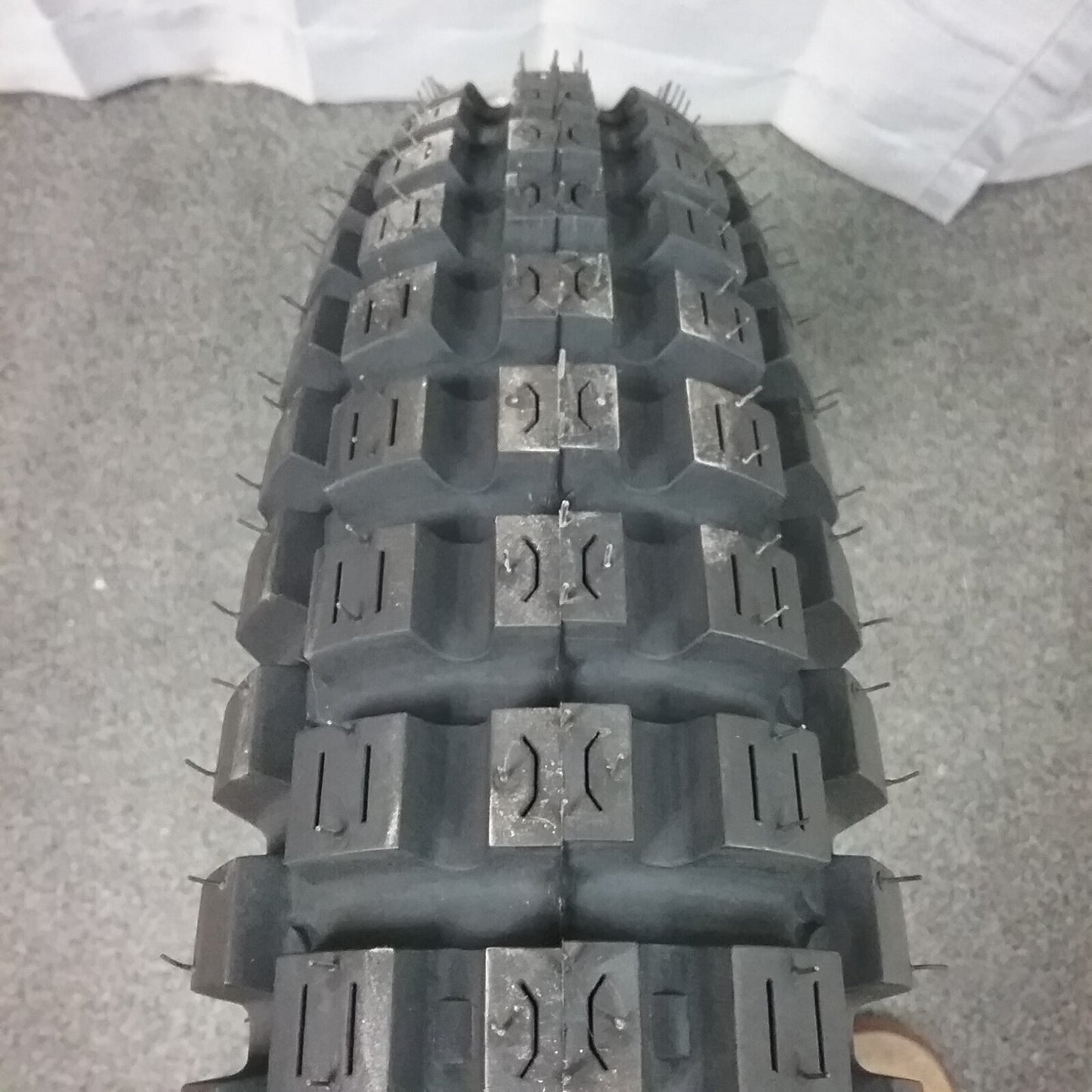 NEW SHINKO 87-4450 SR241 TRAIL TIRE 4.00-18MC FRONT OR REAR MOTORCYCLE TIRE