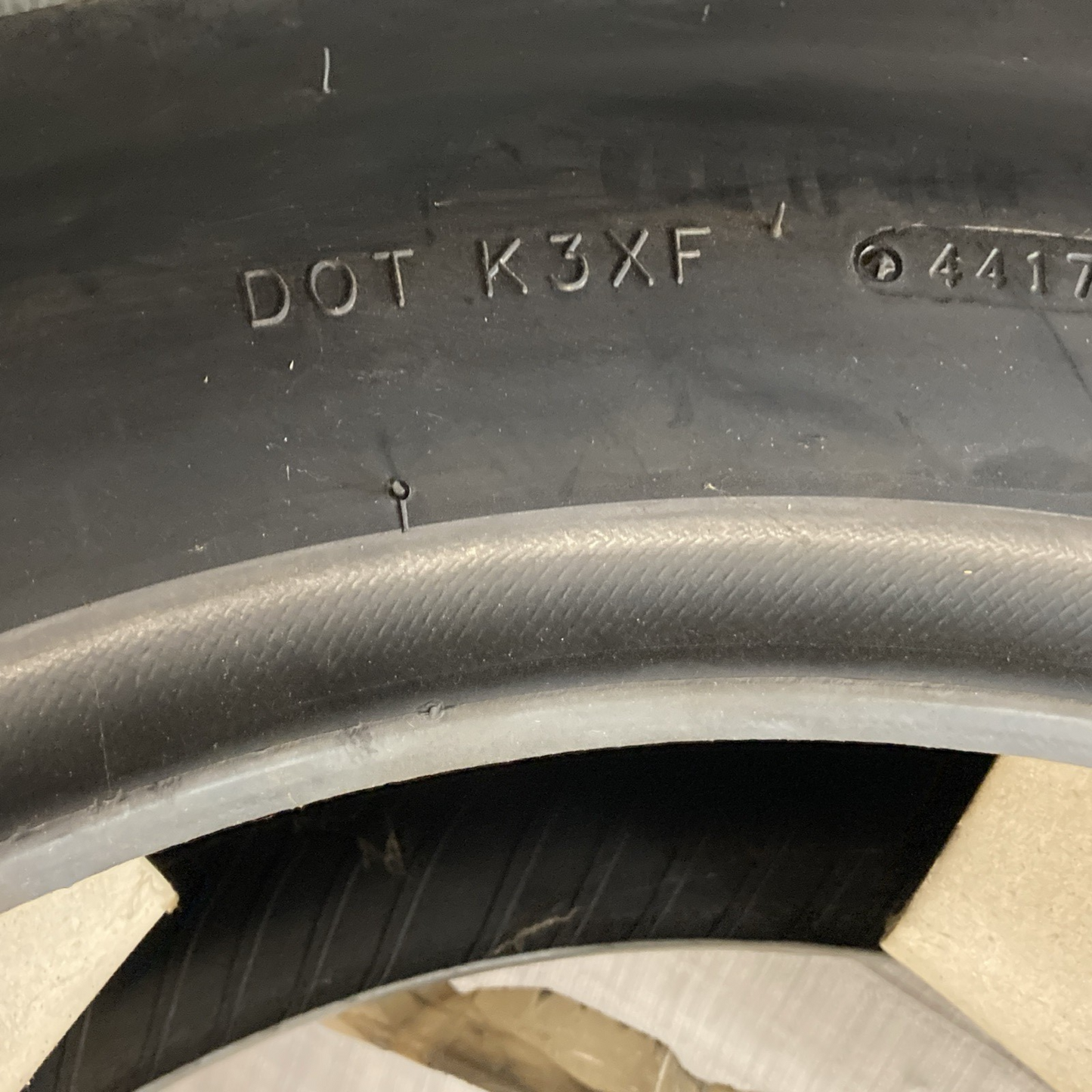 NEW GENUINE KENDA 150/90-15 KRUZ K673 REAR TL MOTORCYCLE TIRE