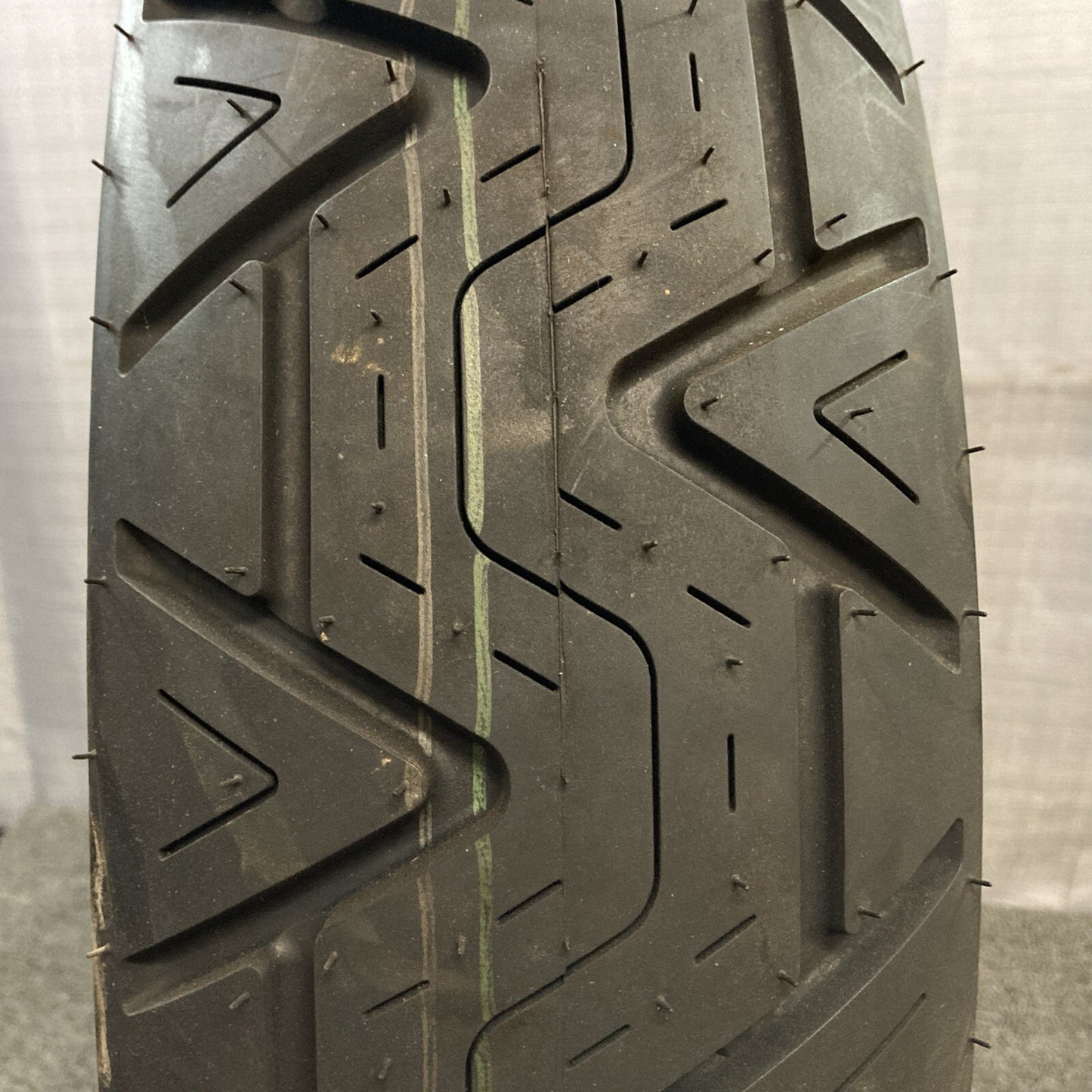 NEW GENUINE KENDA 150/90-15 KRUZ K673 REAR TL MOTORCYCLE TIRE