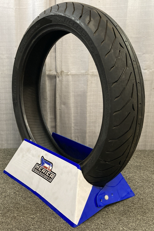 NEW GENUINE PIRELLI ANGEL GT II 120/70 ZR17 58W TL FRONT MOTORCYCLE TIRE