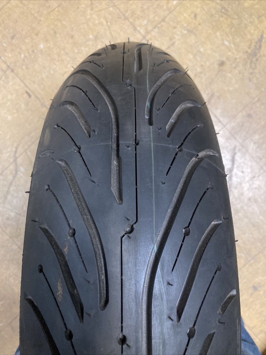 NEW MICHELIN PILOT ROAD 4 160/60 ZR 17 69W REAR MOTORCYCLE TIRE CAI 099715