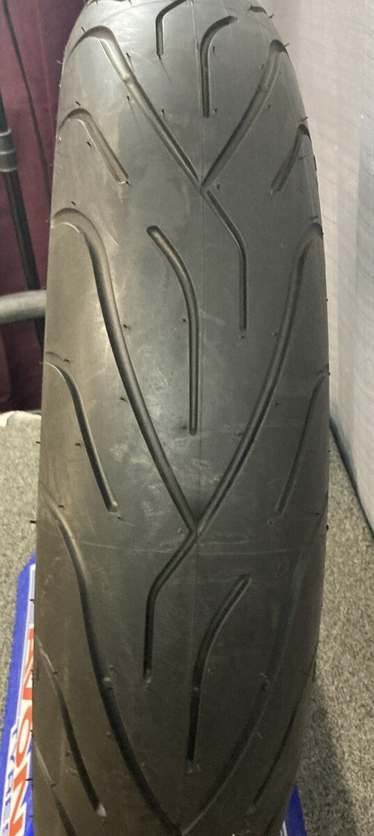 NEW MICHELIN 38921 COMMANDER II 130/70 B18 M/C 63H , FRONT TIRE