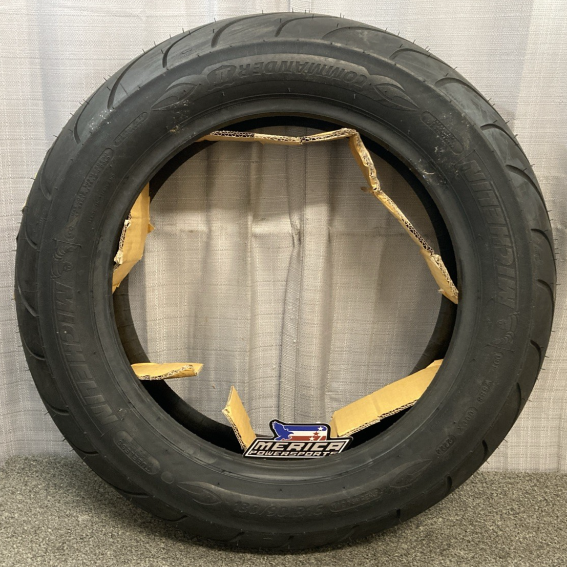 NEW GENUINE MICHELIN Commander II 130/90B16 MC/73H TL FRONT