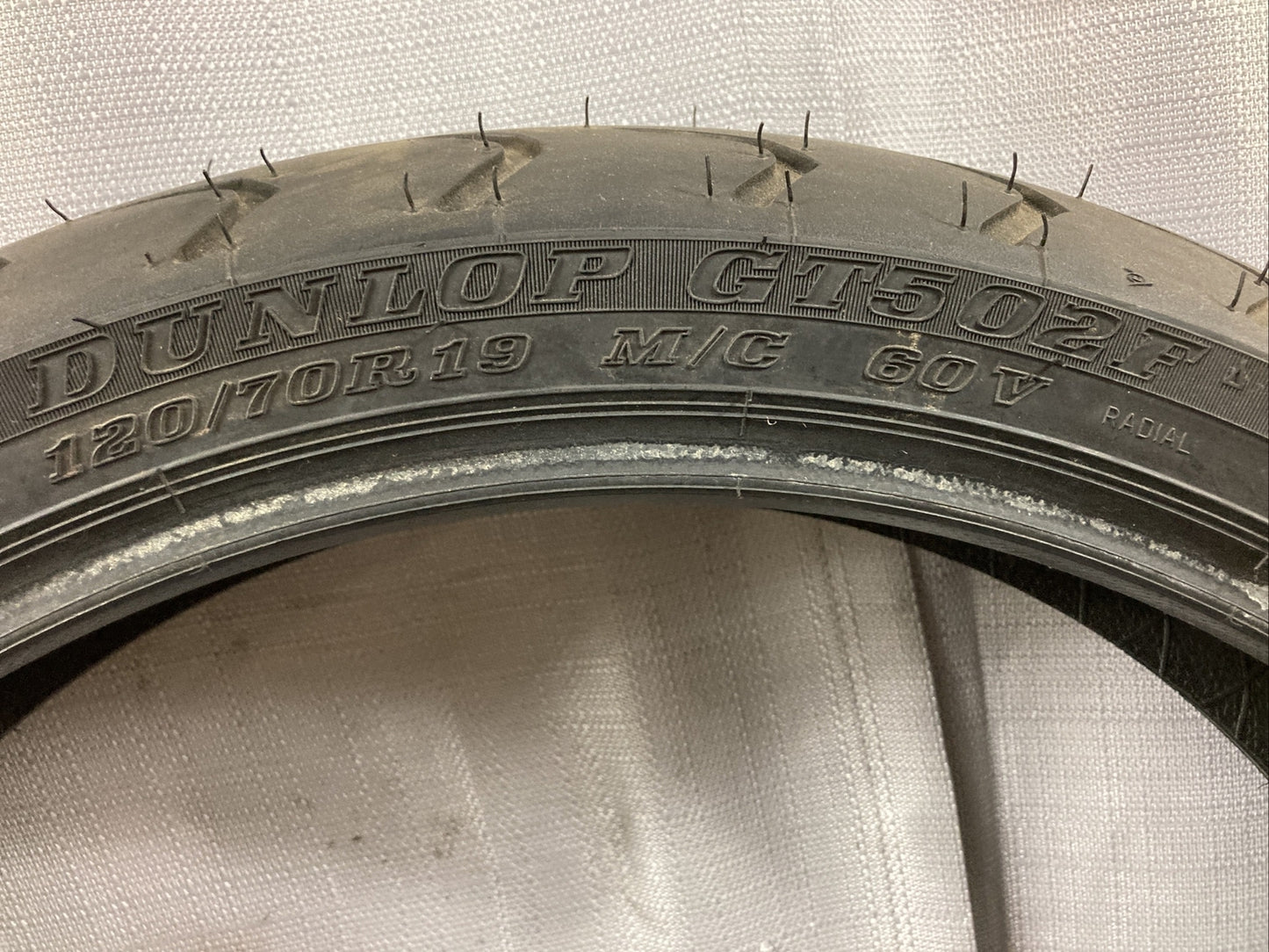 NEW Harley-Davidson Dunlop 120/70R19 MC 60V FRONT MOTORCYCLE TIRE GT502F