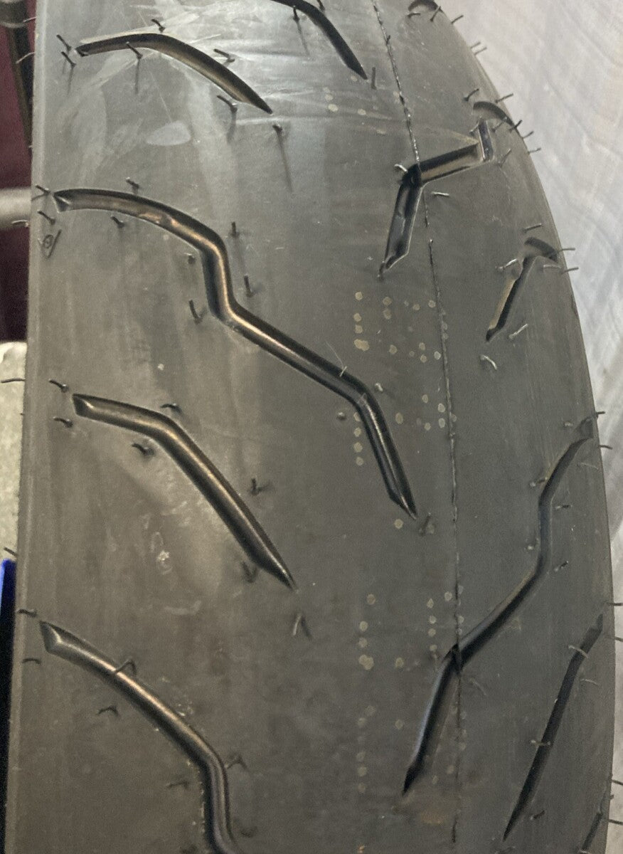 NEW GENUINE DUNLOP 140/75R17 M/C 67V FITS Harley-Davidson Softail Fat Boy FLSTF