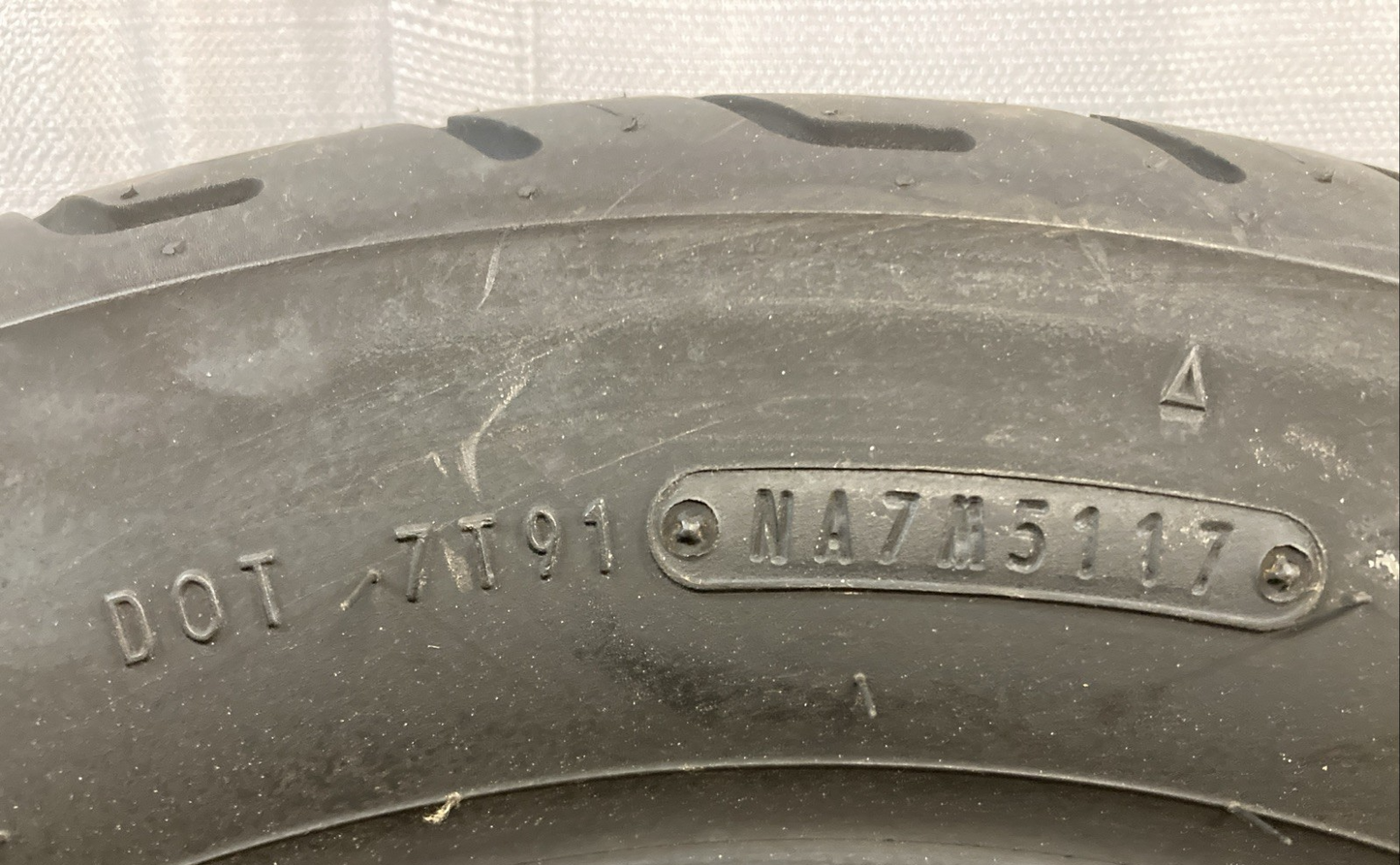 NEW DUNLOP D404 120/90-15 66H TL REAR MOTORCYCLE TIRE 4560-5691