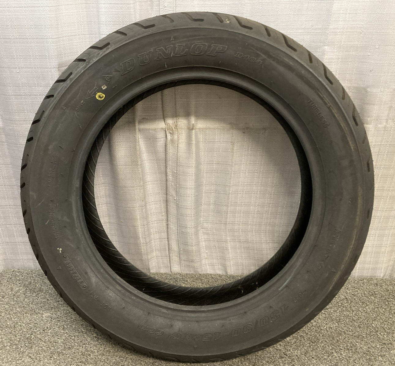 NEW DUNLOP D404 120/90-15 66H TL REAR MOTORCYCLE TIRE 4560-5691