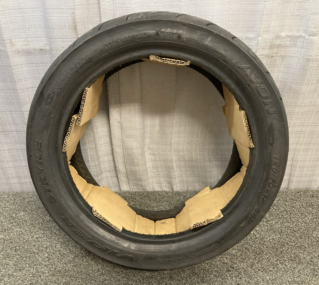 NEW AVON AM63 VIPER STRYKE 120/70-12 58P XL TL UNIVERSAL SCOOTER TIRE