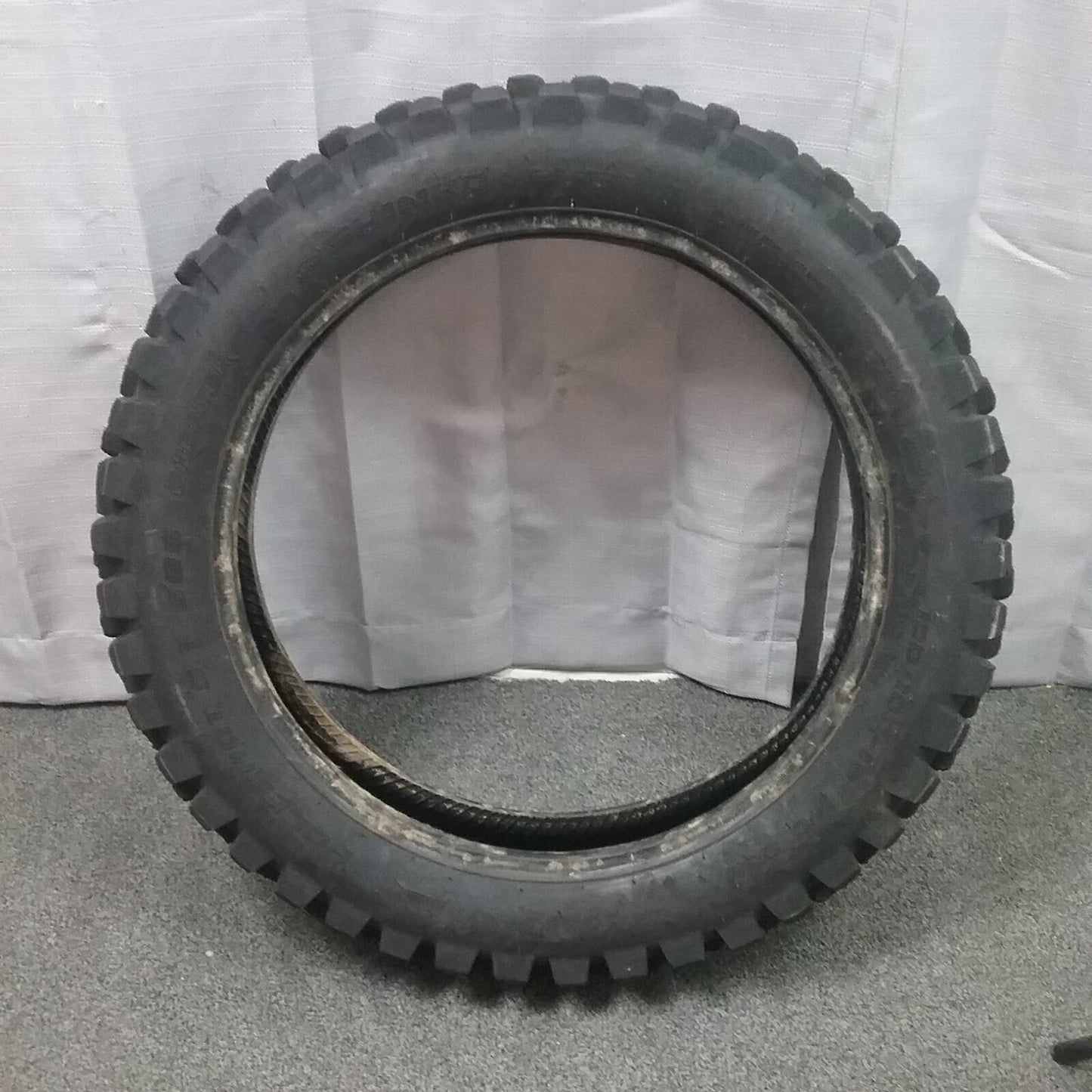 SHINKO 87-4382S 120/100-18 HOLESHOT ST 50L REAR MOTORCYCLE TIRE