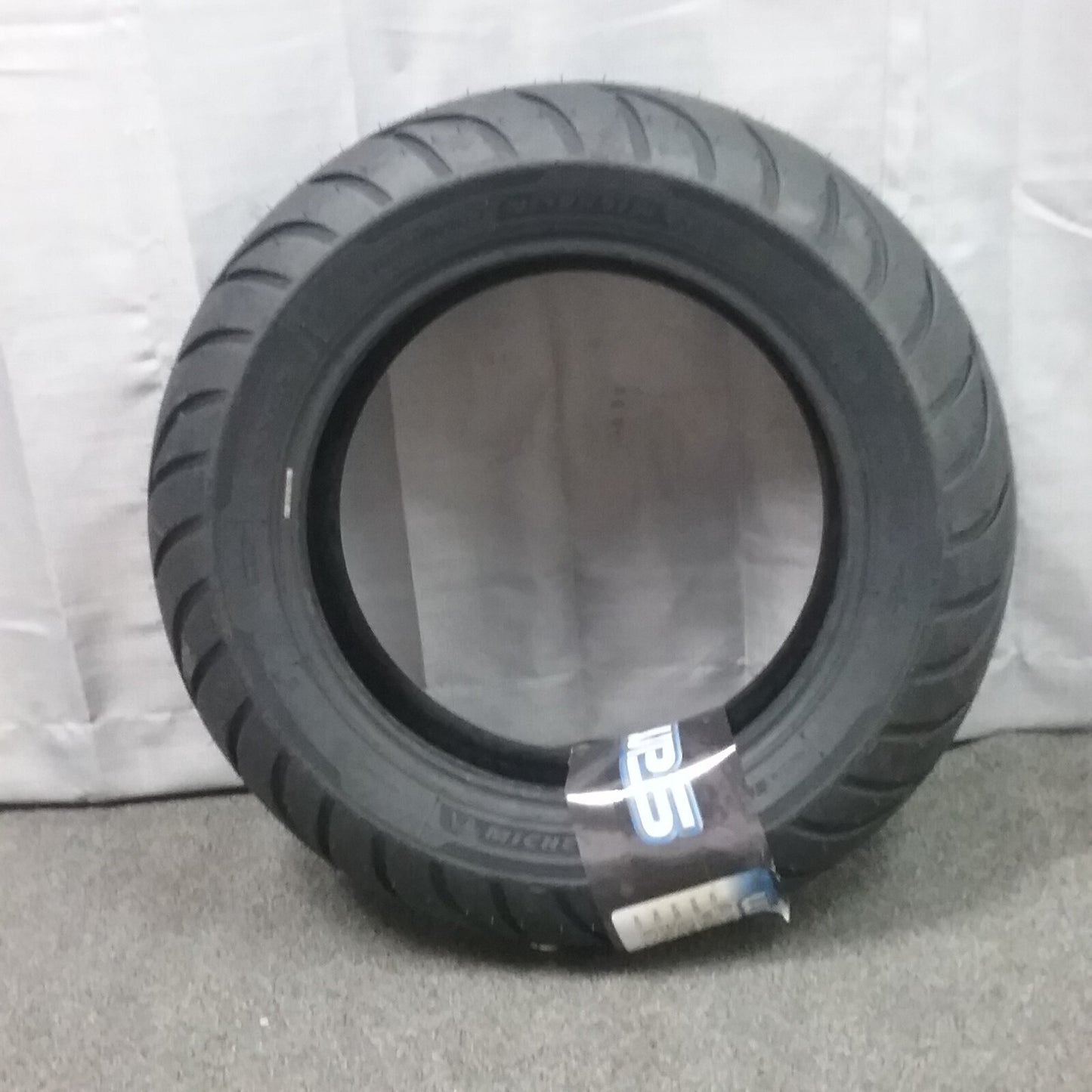 NEW MICHELIN 999381 COMMANDER 3 180/70-15 CRUISER MOTORCYCLE TIRE