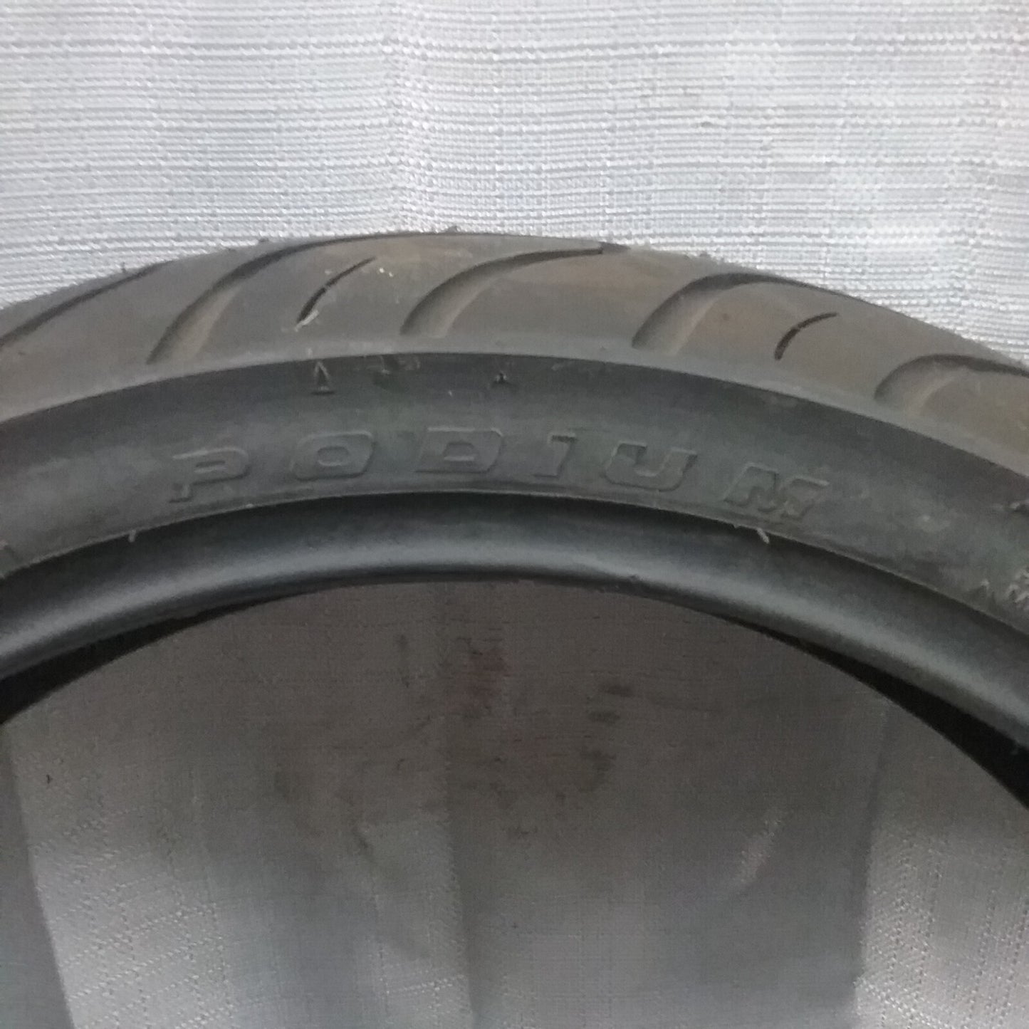 NEW SHINKO 87-4030 R006 PODIUM 140/60R17 REAR TUBELESS  MOTORCYCLE TIRE
