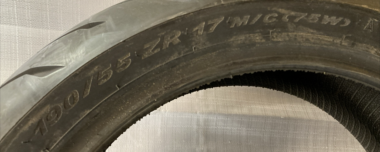 NEW PIRELLI 2361600 ANGEL GT 190/55 ZR 17 MOTORCYCLE REAR TIRE