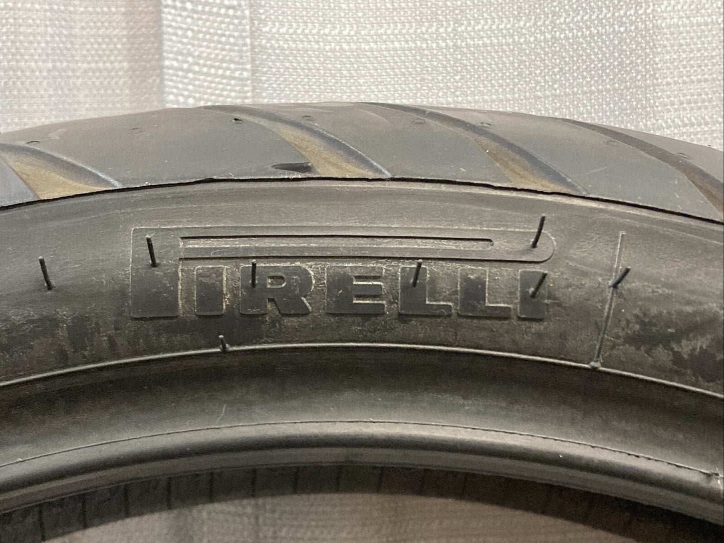 NEW GENUINE PIRELLI SCORPION TRAIL II 120/70 ZR 19 M/C 60W FRONT MOTORCYCLE TIRE
