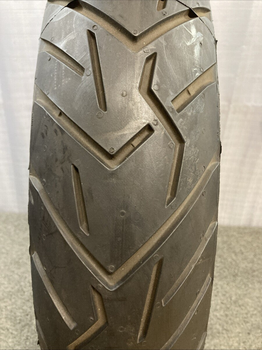 NEW GENUINE PIRELLI SCORPION TRAIL II 120/70 ZR 19 M/C 60W FRONT MOTORCYCLE TIRE