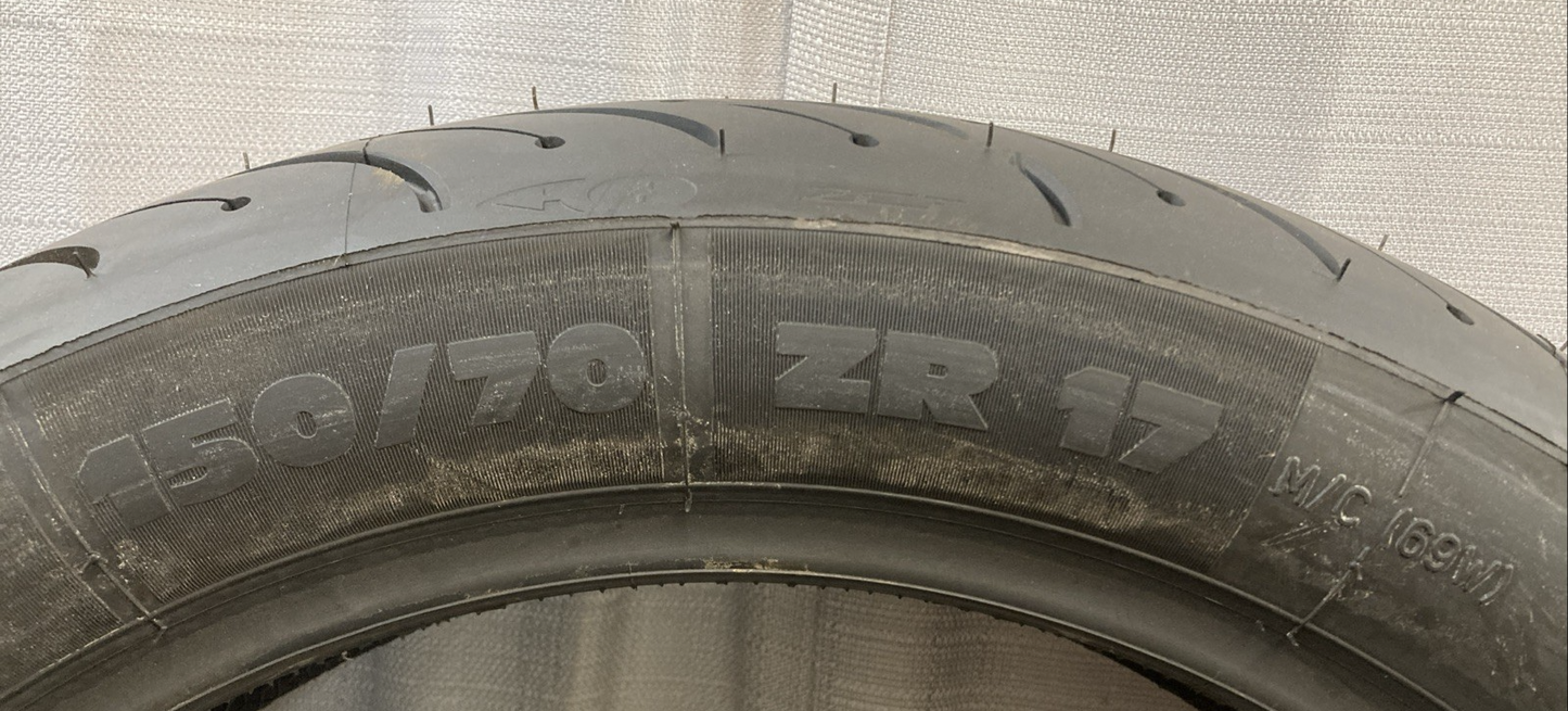 NEW GENUINE MICHELIN PILOT ROAD 4 150/70 ZR 17 M/C 69W TL REAR MOTORCYCLE TIRE