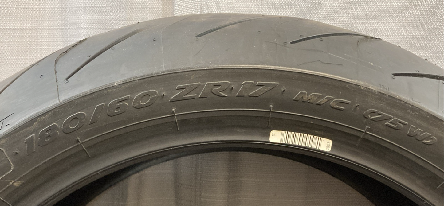 NEW GENUINE PIRELLI DIABLO ROSSO III 180/60 ZR 17 M/C 75W REAR MOTORCYCLE TIRE
