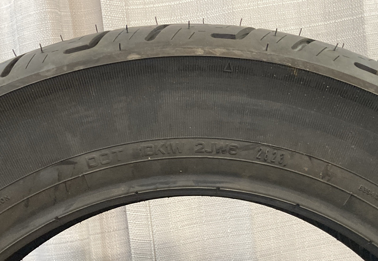 NEW GENUINE DUNLOP D401 130/90 B16 73H Rear TL Motorcycle Tire For Harley