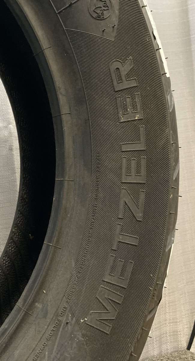 NEW GENUINE Metzeler ME888 160/80 B15 Rear Tire Marathon Ultra Motorcycle
