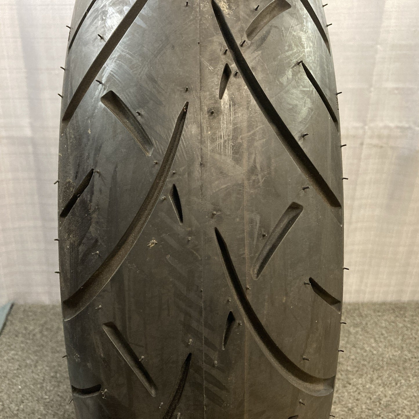 NEW GENUINE Metzeler ME888 160/80 B15 Rear Tire Marathon Ultra Motorcycle