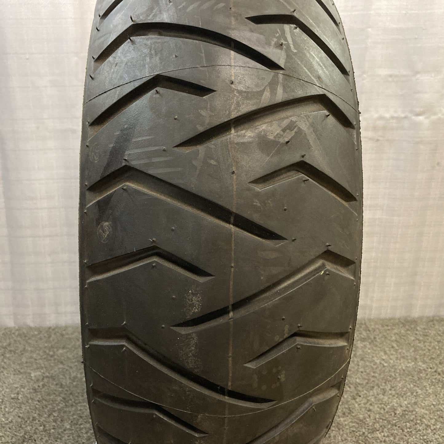 NEW GENUINE BRIDGESTONE BATTLAX TH01R 160/60 R14 65H REAR MOTORCYCLE TIRE