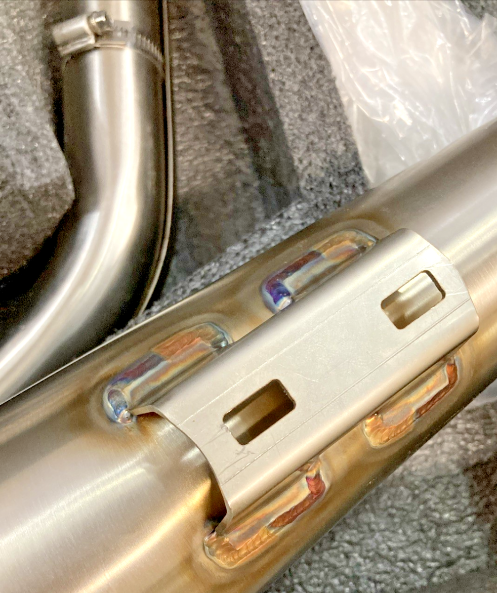 NEW GENUINE TWO BROTHERS RACING 005-4970199 GEN II MEGAPHONE 2-INTO-1 EXHAUST