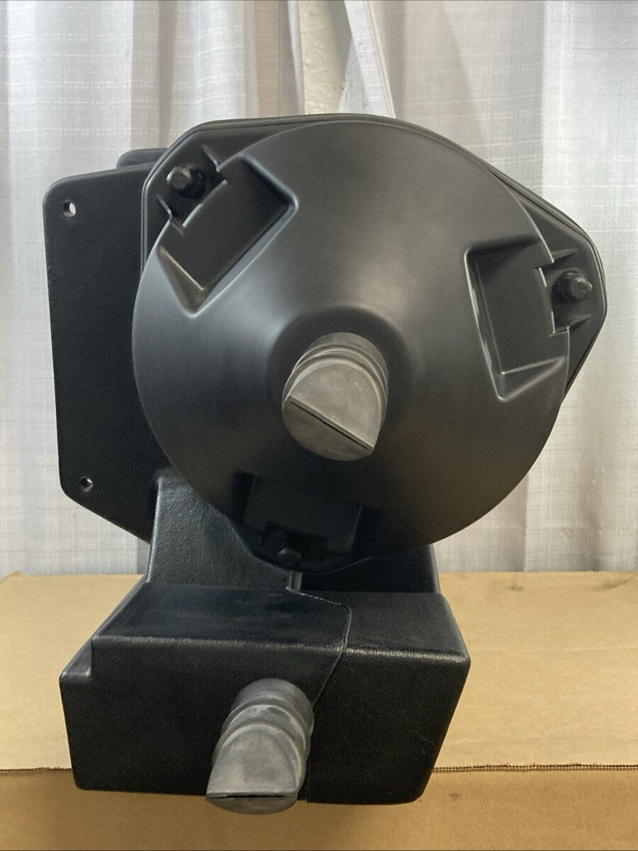 NEW GENUINE FREIGHTLINER DN-EPG11-0314 AIR CLEANER ASSEMBLY