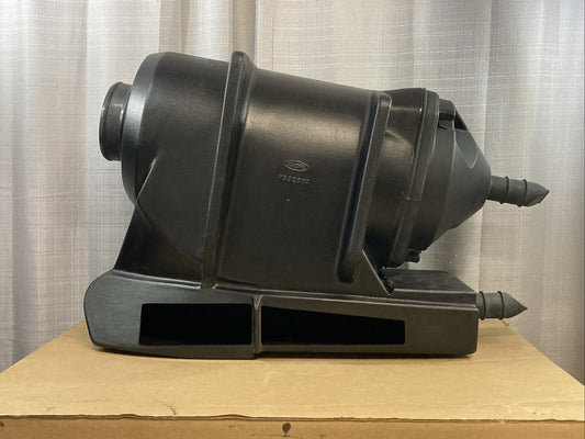 NEW GENUINE FREIGHTLINER DN-EPG11-0314 AIR CLEANER ASSEMBLY