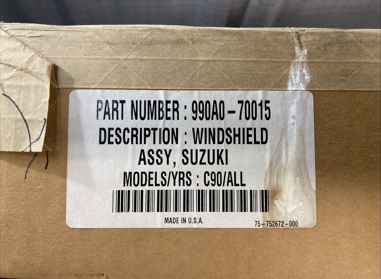 NEW GENUINE SUZUKI 990A0-70015 WINDSHIELD ASSEMBLY