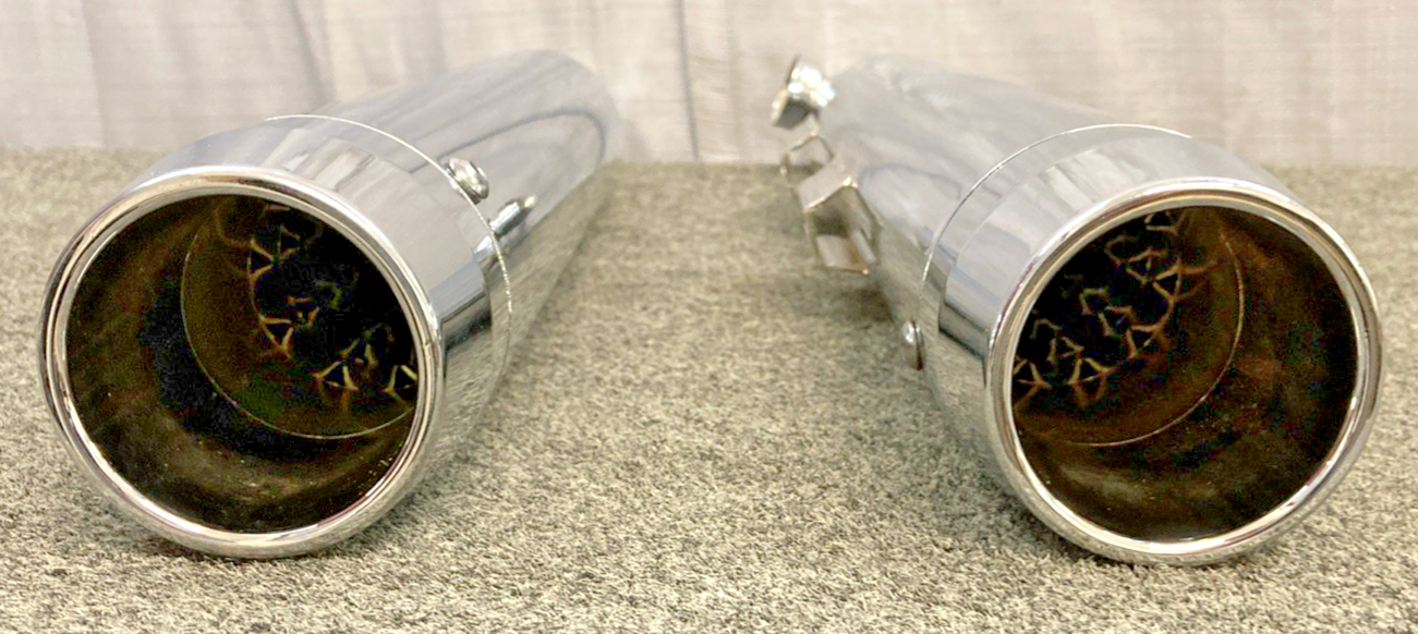 NEW GENUINE V-TWIN 30-1281 CHROME SLIP ON MUFFLER SET W CHROME TIPS, HARLEY 9953