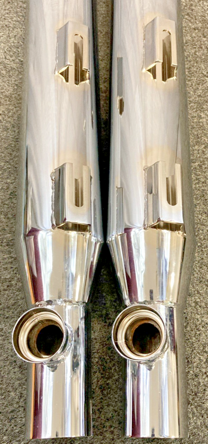 NEW GENUINE V-TWIN 30-1281 CHROME SLIP ON MUFFLER SET W CHROME TIPS, HARLEY 9953