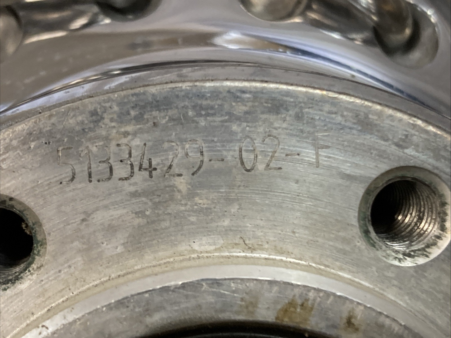 GENUINE VICTORY BEHR 5133678 21X2.15 40 SPOKE FRONT WHEEL ASSEMBLY CHROME